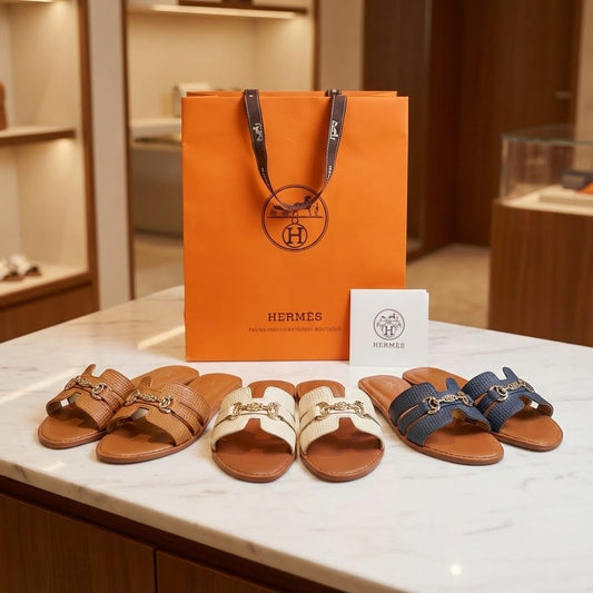 Her-mès-Inspired Brown Textured Leather Chain Sandals – Premium Summer Flats