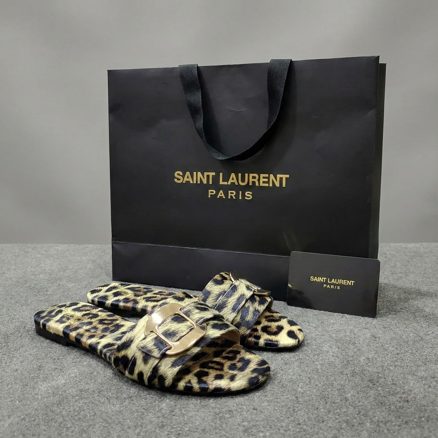 Premium Le-op-ard Print Flat Slides for Women – Soft Comfortable Slip-On Sandals 27