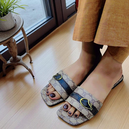 Luxury Designer Flat Slippers for Women – Elegant GG Pattern with Buckle Detail